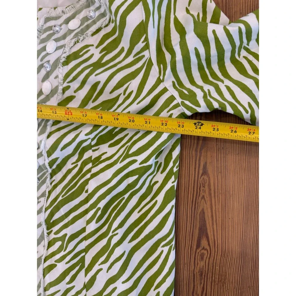 Silk Land Women's Green Zebra Blazer Short Embellished‎ XL